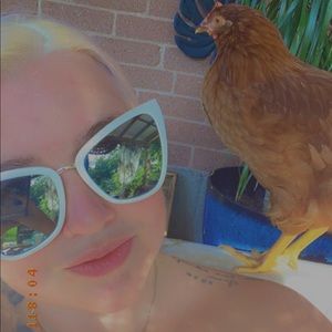 Meet your Posher, Jill